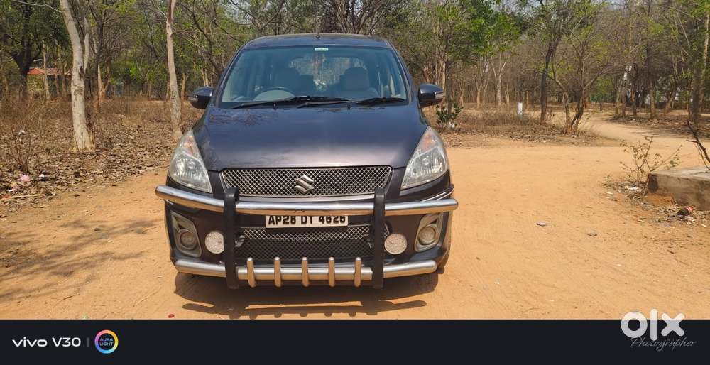 Maruti Suzuki Ertiga Vdi Shvs, 2013, Diesel