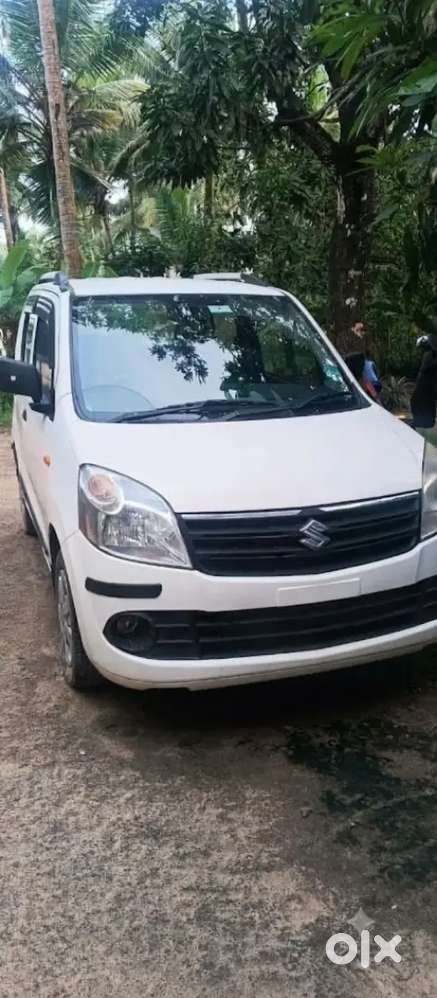 Maruti Suzuki Wagon R Lxi 2012