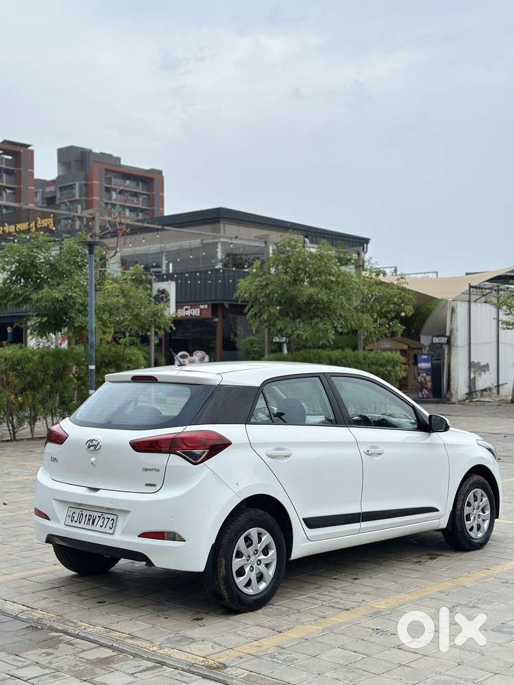 Hyundai Elite I20 [ ] 1.4 Sportz Crdi, 2016, Diesel