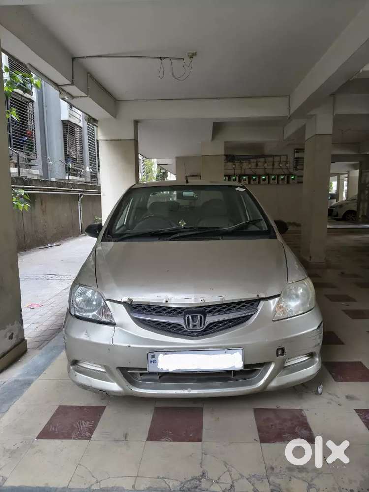 Honda City Zx 2006 Cng & Hybrids Good Condition