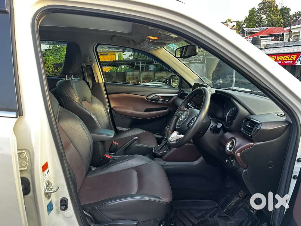 Maruti Suzuki Grand Vitara 1.5 Alpha Smart Hybrid, 2024, Petrol