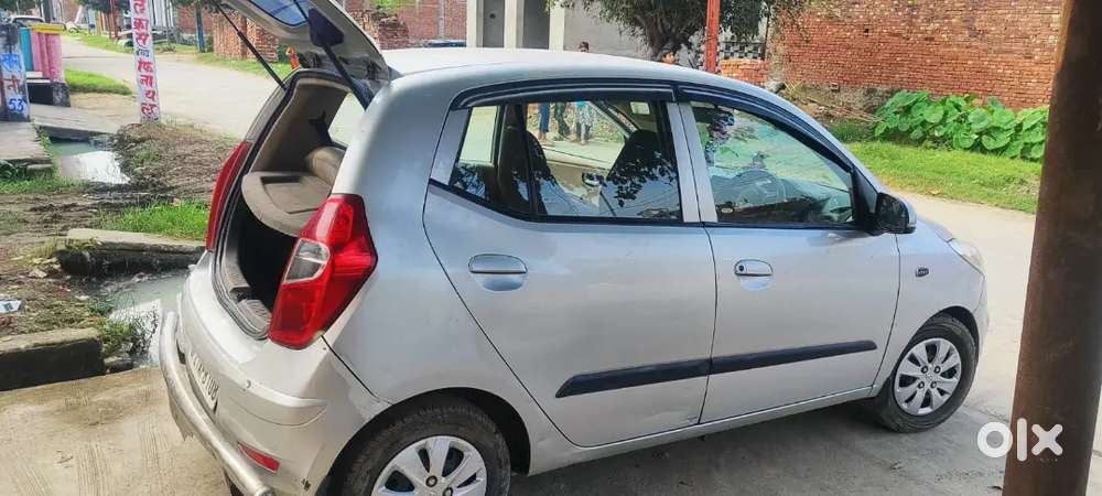 Hyundai I10 2011 Petrol 118000 Km Driven