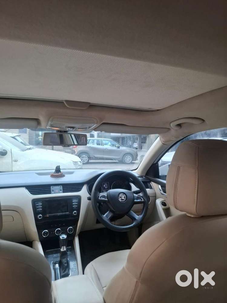 Skoda Diesel Automatic 2015 Sunroof