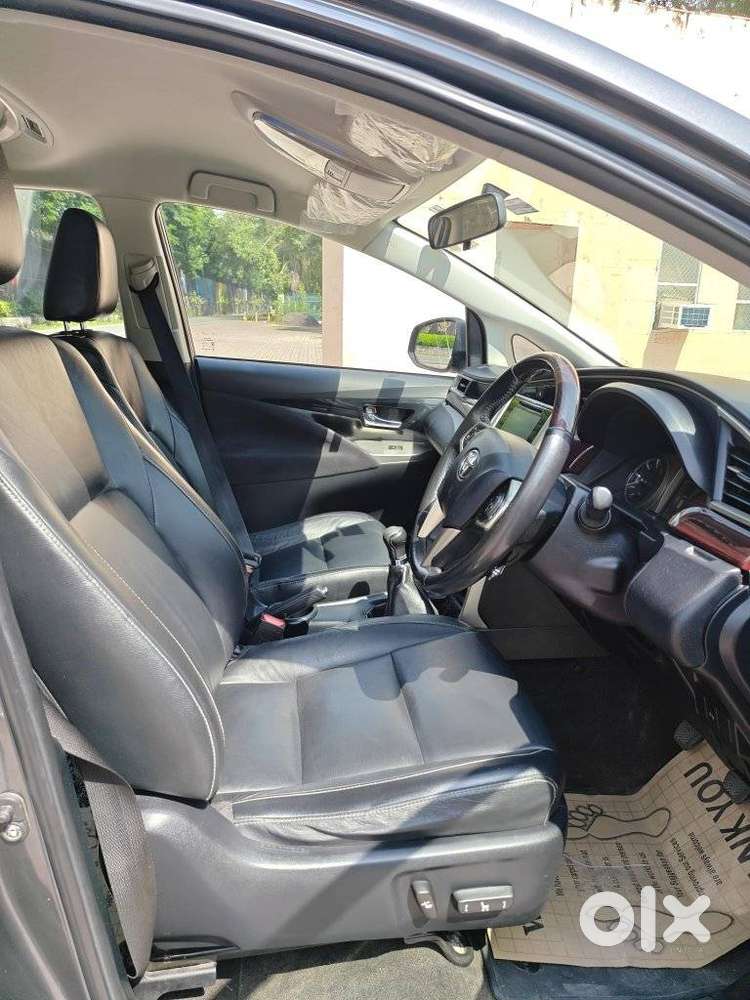 Toyota Innova Crysta 2.4 Z 7 Str, 2016, Diesel