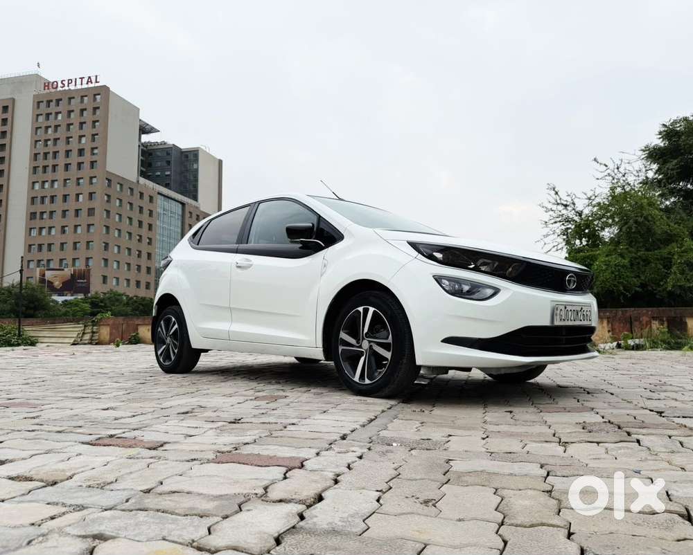 Tata Altroz Xz, 2022, Petrol
