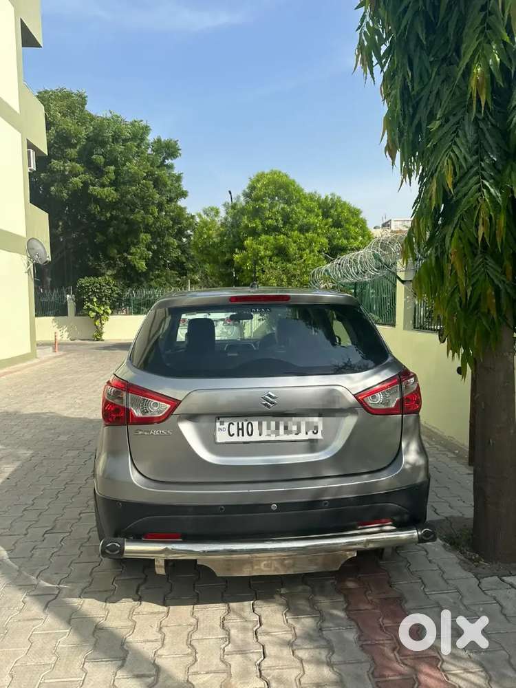 Maruti Suzuki S-cross 2015 Diesel 60000 Km Lady Driven
