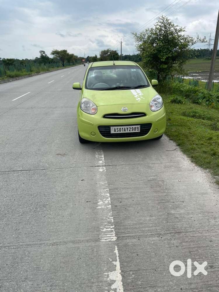 Nissan Micra Active 2012