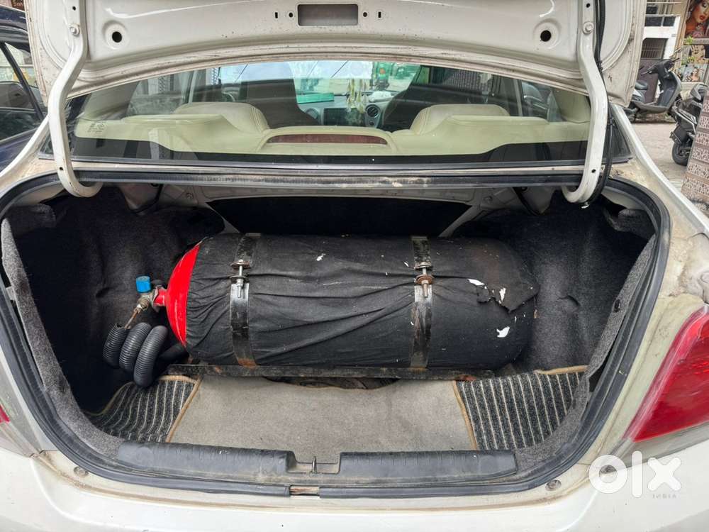 Honda Amaze 2013 Petrol Hybrid