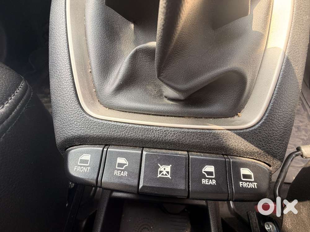 Hyundai Santro Asta, 2020, Petrol