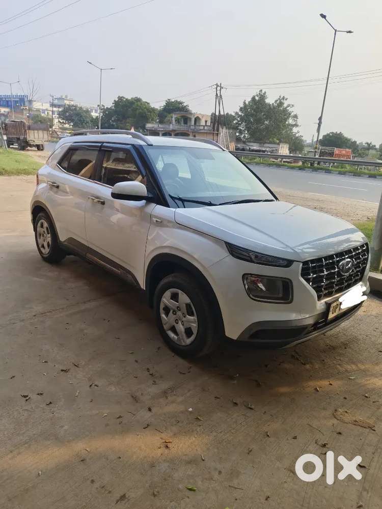 Hyundai Venue S Plus Mt 2021