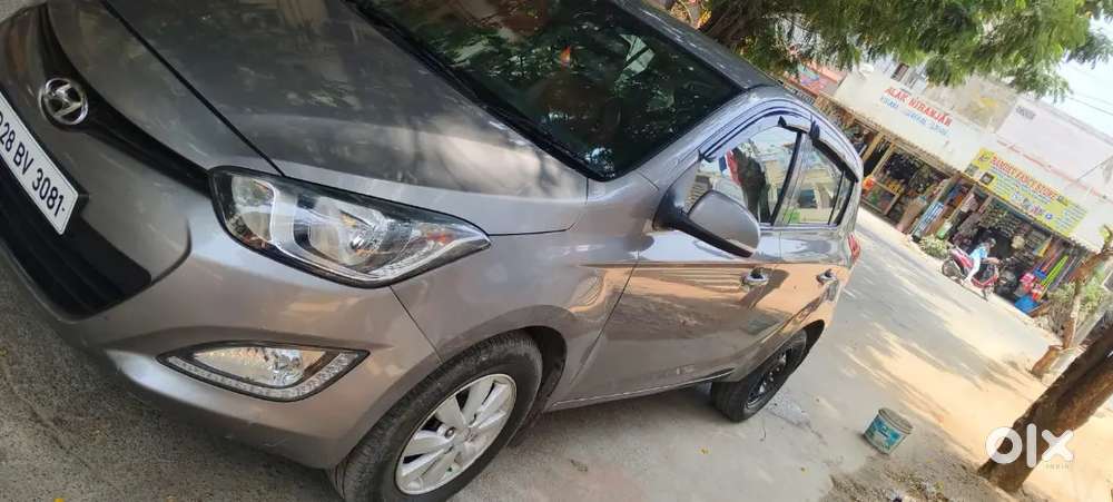I20 Sports Disel Showroom Track