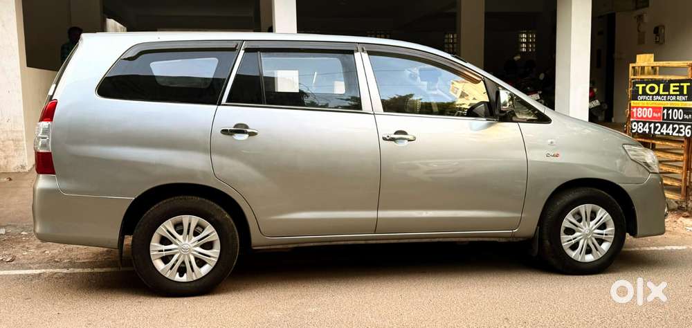 Toyota Innova 2.5 Z Diesel 7 Seater, 2022, Diesel