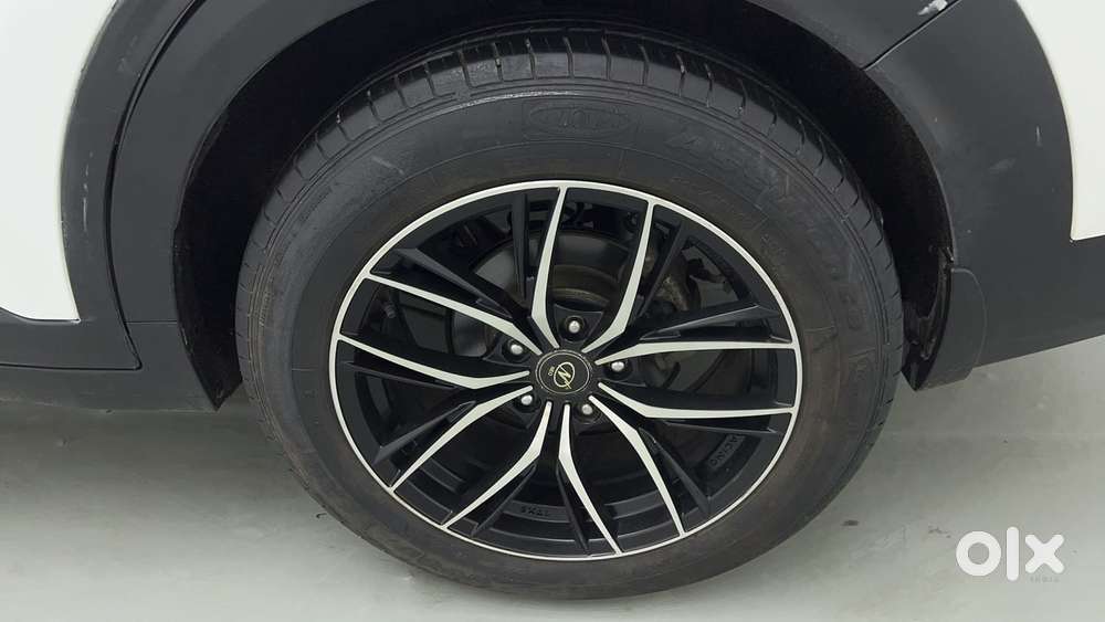 Kia Carens 1.4 Luxury Plus Dct 7 Str, 2022, Petrol