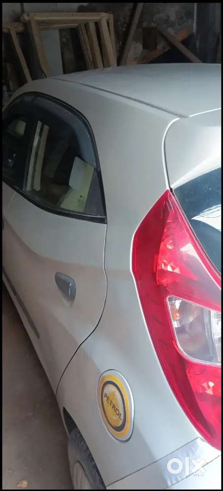 Hyundai Eon 2012 Petrol Well Maintained