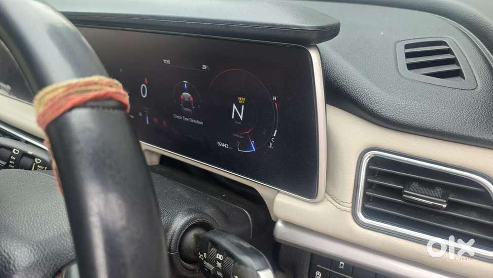 Mahindra Xuv700 2.2 Ax 7 Diesel At Str Awd, 2022, Diesel