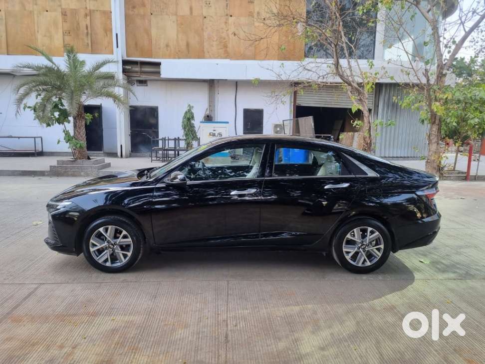 Hyundai Verna Sx 1.5 Petrol Ivt, 2023, Petrol