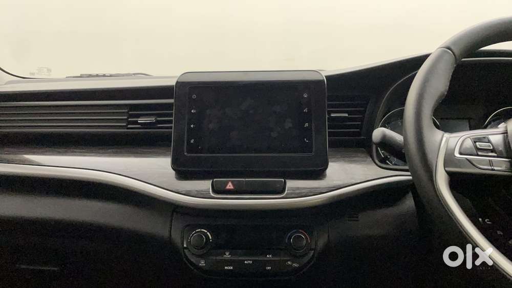 Maruti Suzuki Xl6 1.5 Alpha Plus At, 2023, Petrol