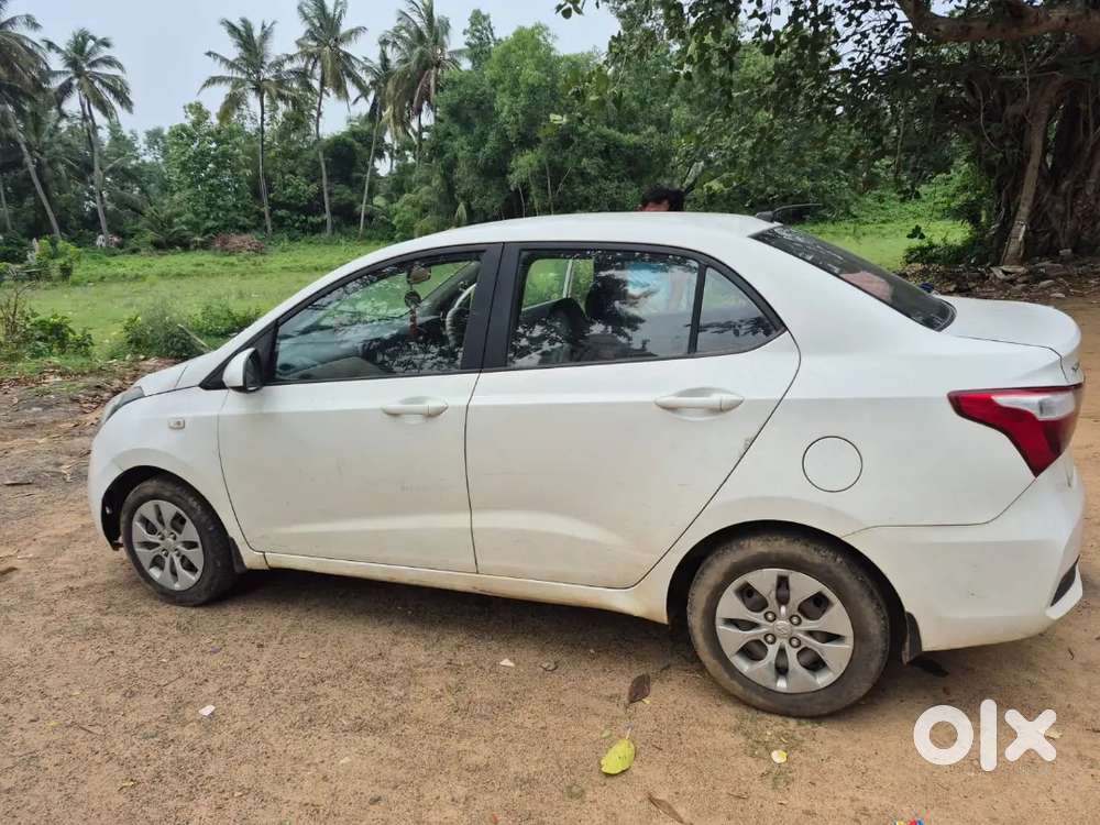Hyundai Xcent 2018 Diesel 100000 Km Driven