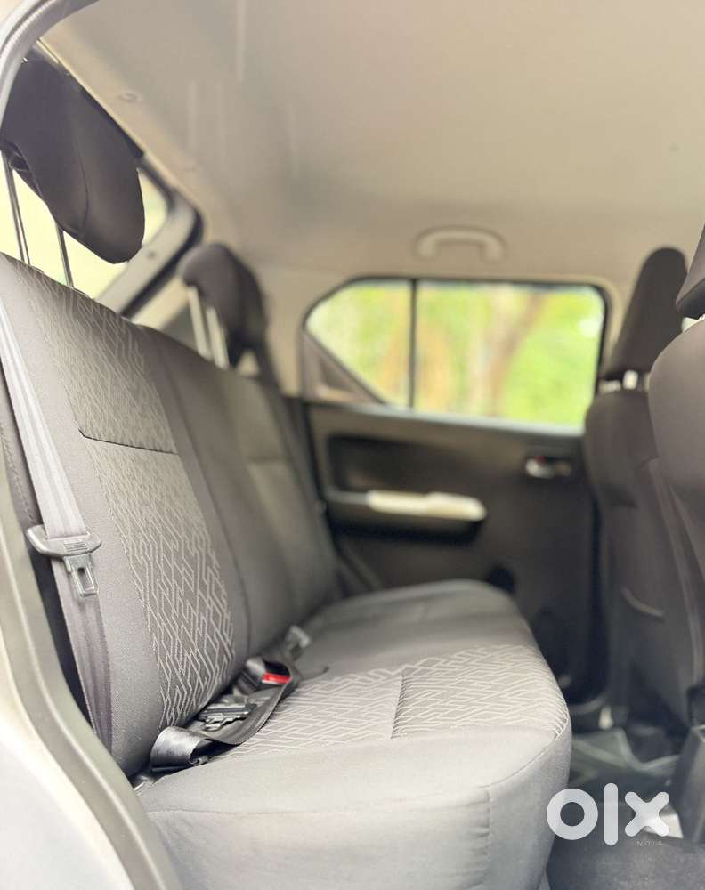 Maruti Suzuki Ignis 1.2 Alpha Amt, 2022, Petrol
