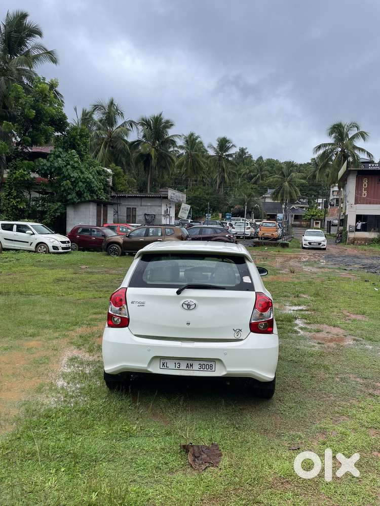 Toyota Etios Liva 1.2 Vx, 2018, Petrol