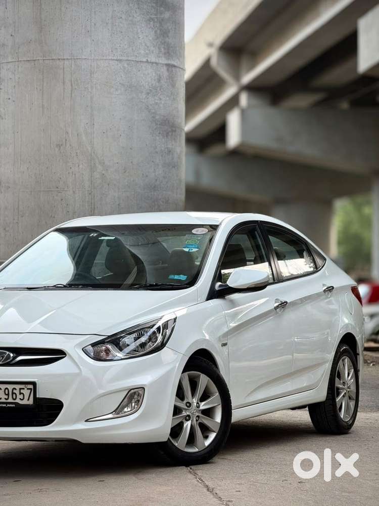 Hyundai Verna Fluidic 1.6 Crdi Sx Opt, 2012, Diesel