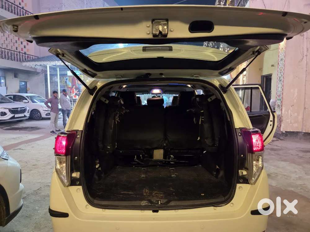 Toyota Innova Crysta 2018