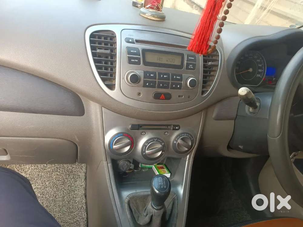 Hyundai I10 2013 Petrol 90000 Km Driven
