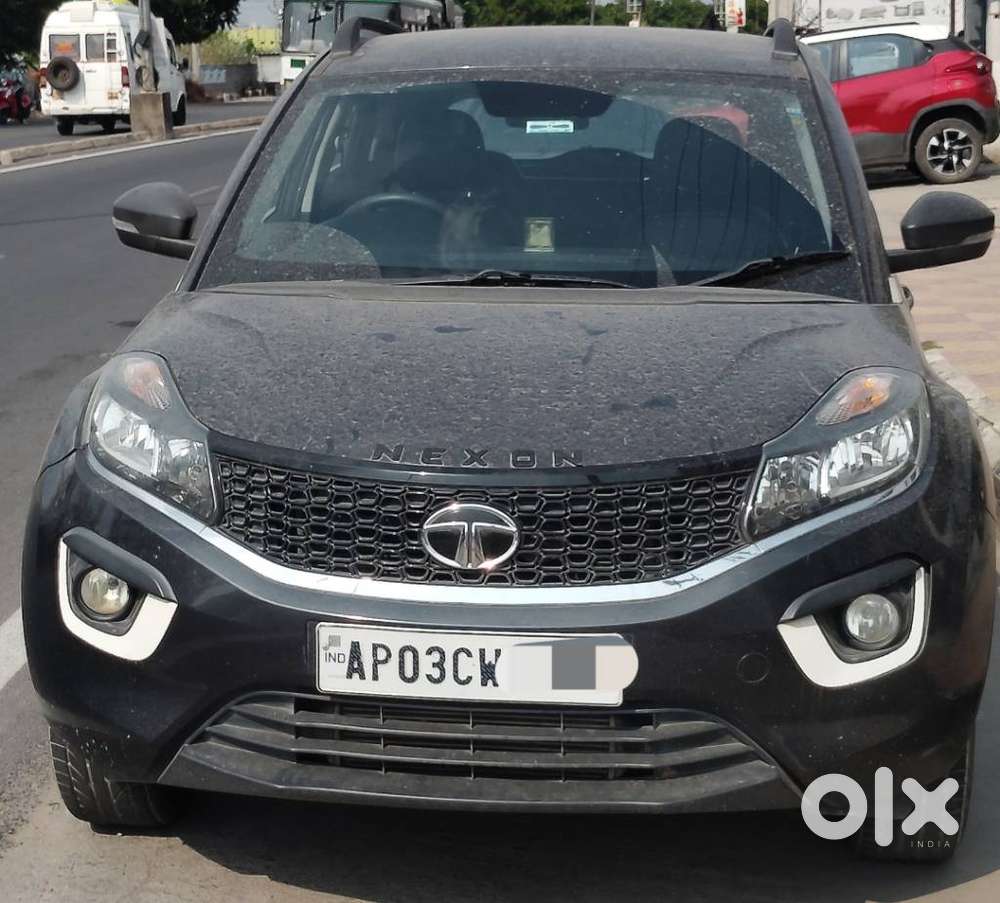 Tata Nexon 1.2 Revotron Xm (s), 2018, Petrol