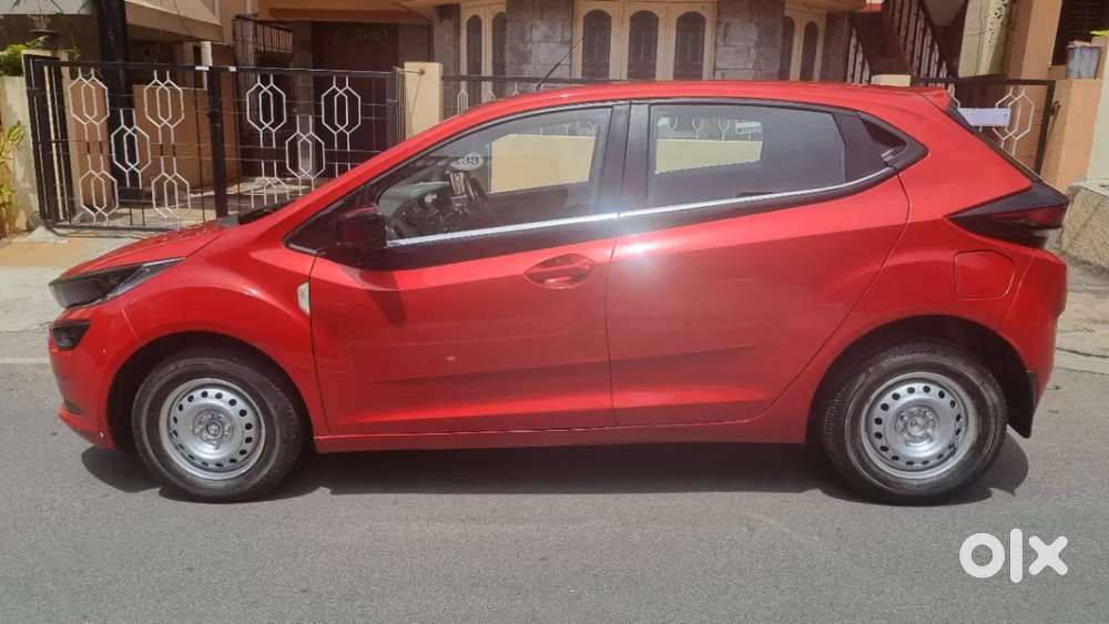 Tata Altroz Xe Petrol, 2021, Petrol