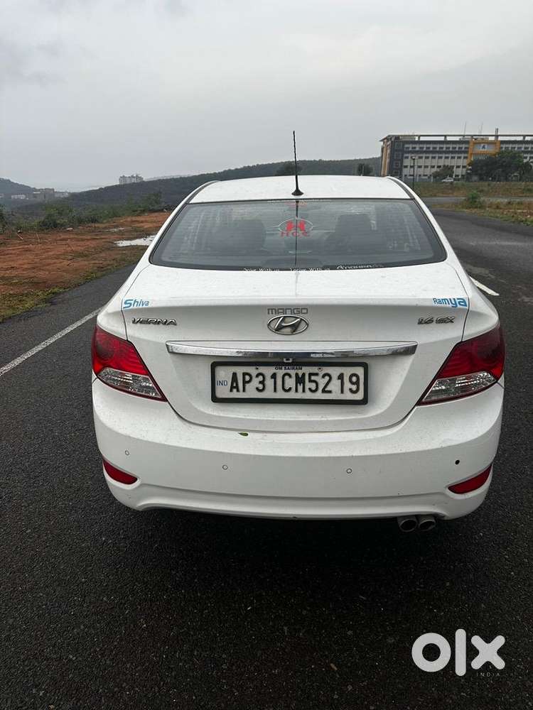 Hyundai Fludic Verna Diesel Manual 2014