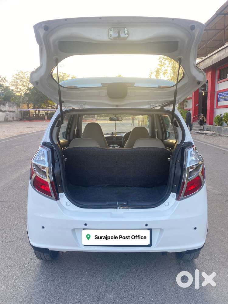 Maruti Suzuki Alto K10 1.0 Vxi, 2017, Petrol