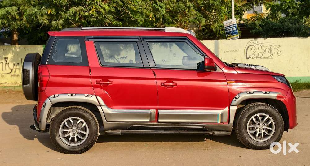 Mahindra Tuv 300 T10, 2018, Diesel