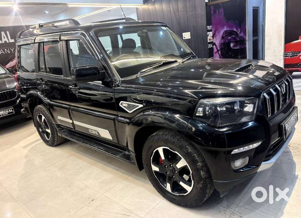 Mahindra Scorpio Classic 2.2 S 11 Mt 7 Str, 2023, Diesel