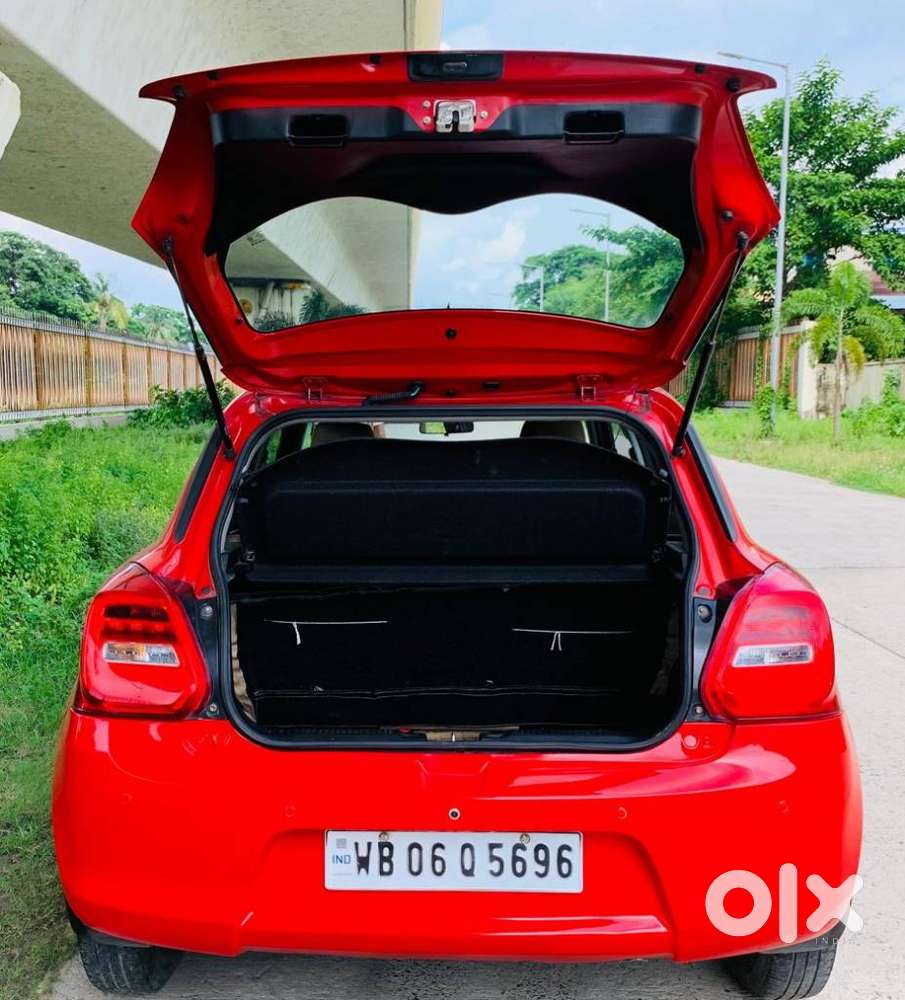 Maruti Suzuki Swift Vxi + Manual, 2018, Petrol