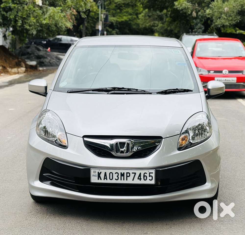Honda Brio S Mt, 2011, Petrol