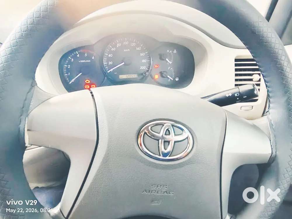 Innova G4 2012 Orgkerala . 120000km Only
