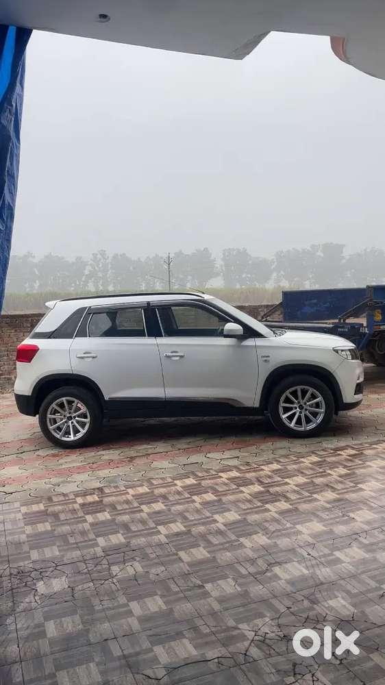 Maruti Suzuki Brezza 2017 Diesel 75000 Km Driven
