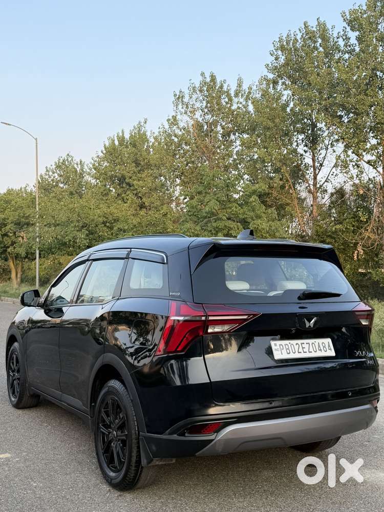 Mahindra Xuv700 2.2 Ax 7 Diesel At Str Awd, 2024, Diesel