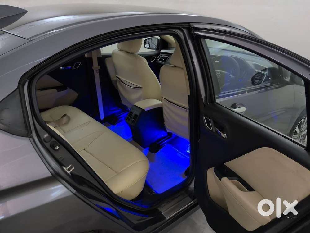 Honda City 1.5 V 4th Gen I-vtec Mt, 2022, Petrol