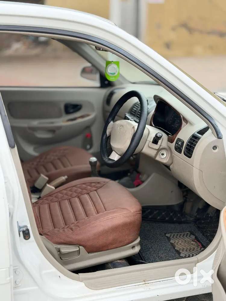 Hyundai Accent 1.5 Gle 2011 Petrol Cng