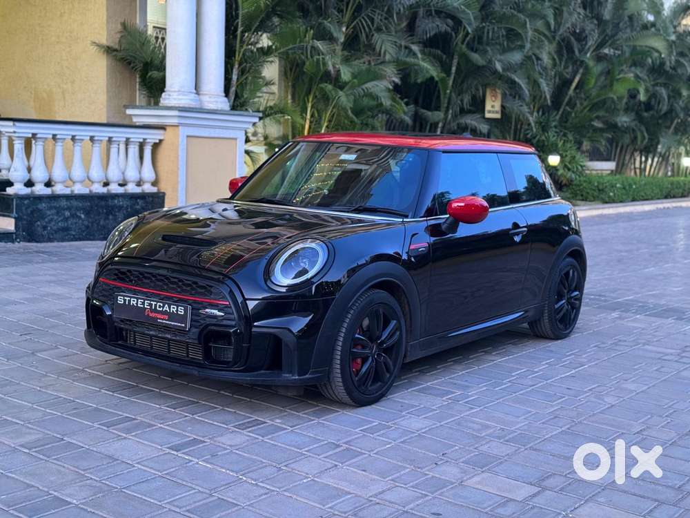 Mini Cooper 3 Door John Works, 2022, Petrol