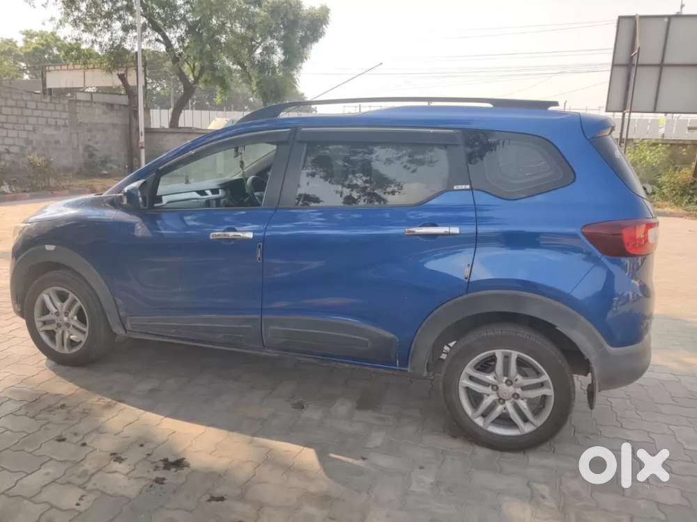 Renault Triber Rxz, 2020, Petrol
