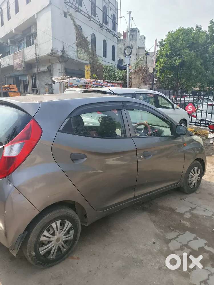 Hyundai Eon 2012 Petrol Well Maintained