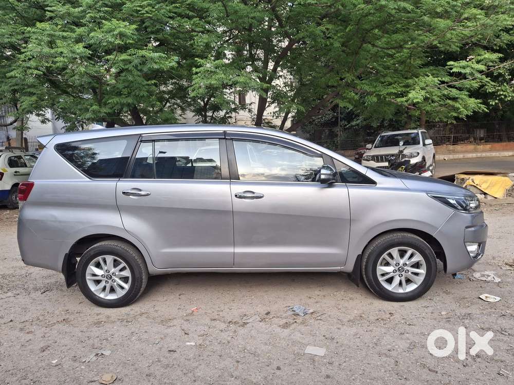 Toyota Innova Crysta 2.7 Zx At, 2017, Cng & Hybrids