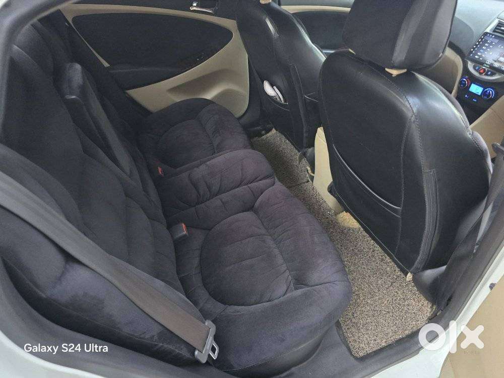 Hyundai Verna 1.6 Ex Vtvt, 2012, Petrol