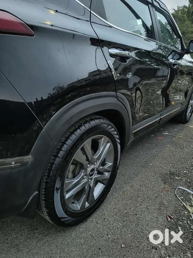 Kia Seltos 2021 Diesel 76000 Km Driven With Rooftop