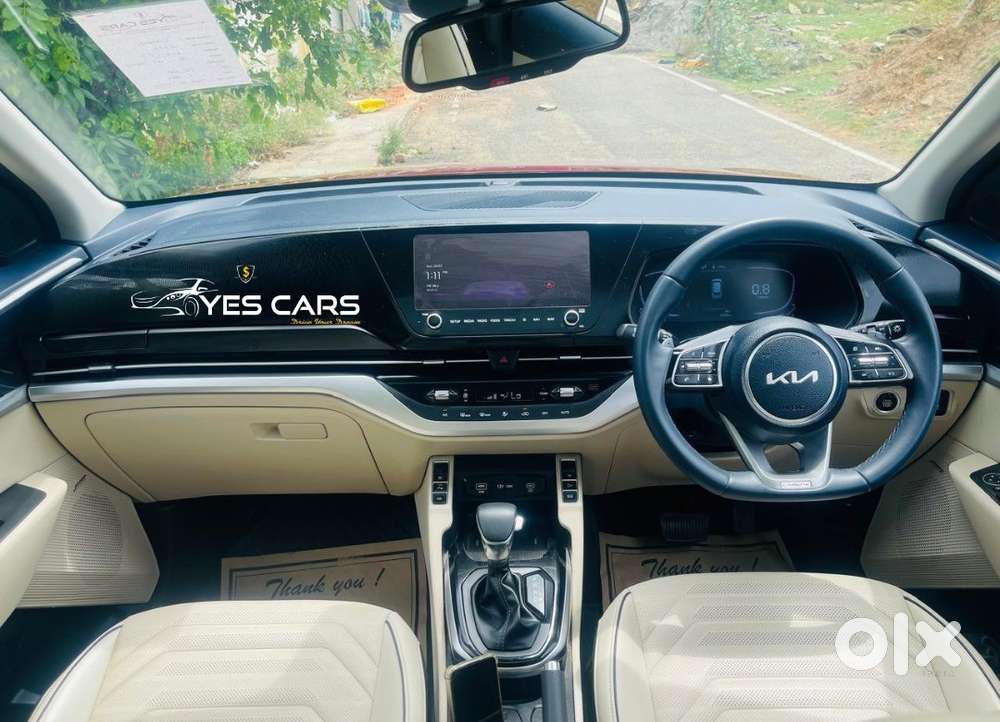 Kia Carens 1.4 Luxury 7 Str, 2022, Petrol