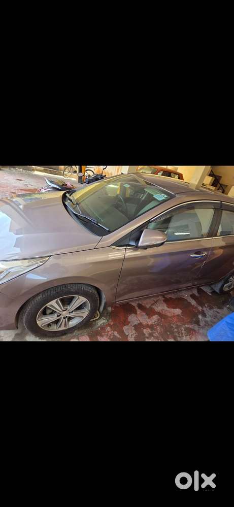 2017 (dec) Hyundai Verna 1.6 Crdi Sx (diesel)  Py-01