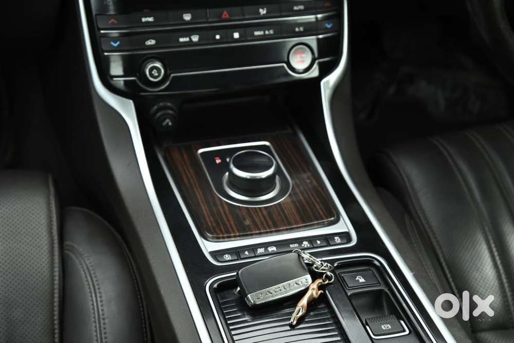 Jaguar Xf 2.0 Diesel Portfolio, 2018, Diesel