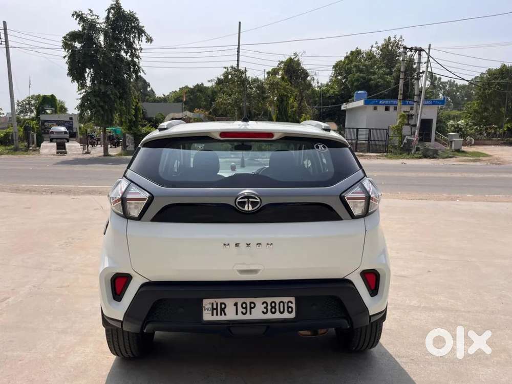 Tata Nexon 1.2 Revotron Xm, 2020, Petrol